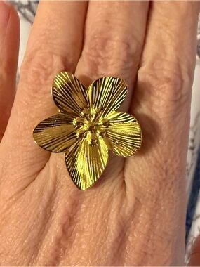 KC CHIC Gold Floral Statement Ring for Women - Stainless Steel Adjustable Ring